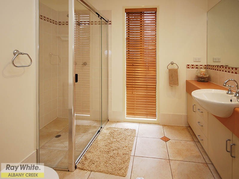 1 Bassino Court, Eatons Hill QLD 4037