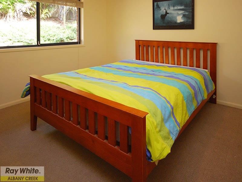 17 Ken Duncombe Drive, Cashmere QLD 4500