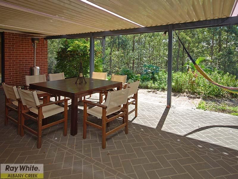 17 Ken Duncombe Drive, Cashmere QLD 4500