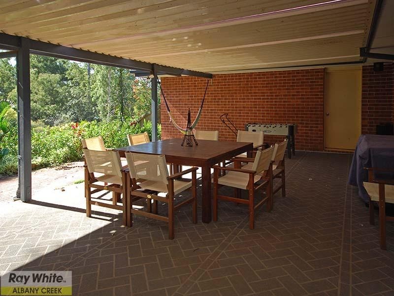 17 Ken Duncombe Drive, Cashmere QLD 4500
