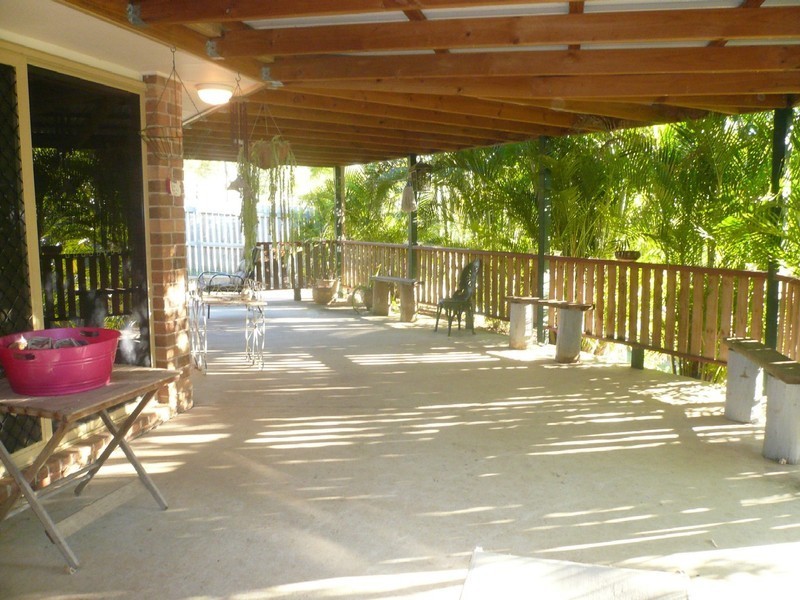 Eatons Hill QLD 4037