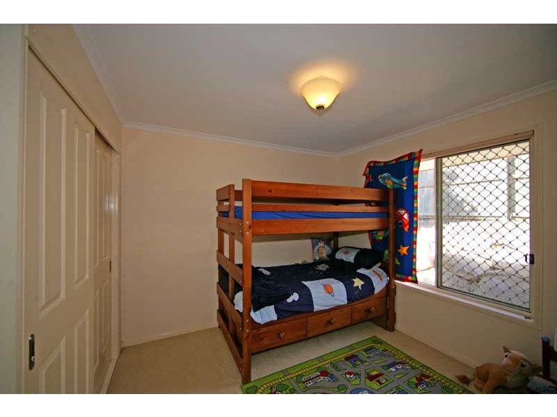 7 Candella Court, Eatons Hill QLD 4037