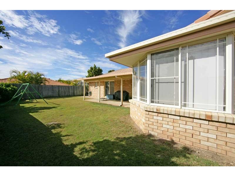 7 Candella Court, Eatons Hill QLD 4037