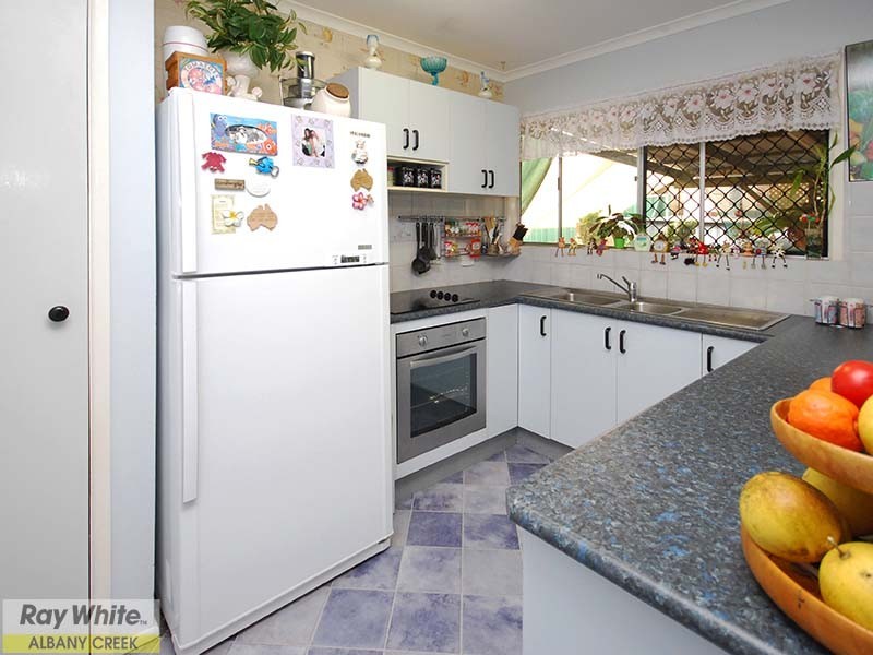 10 Karena Street, Brendale QLD 4500