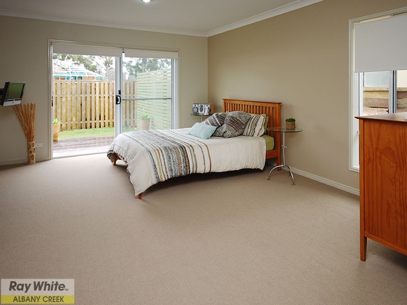 3 Bend Court, Eatons Hill QLD 4037