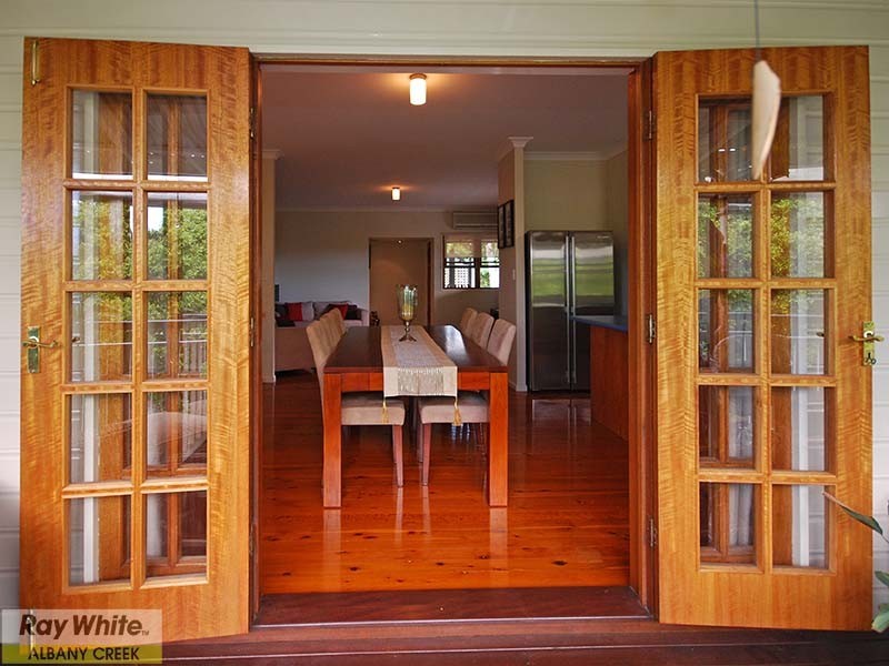 Eatons Hill QLD 4037