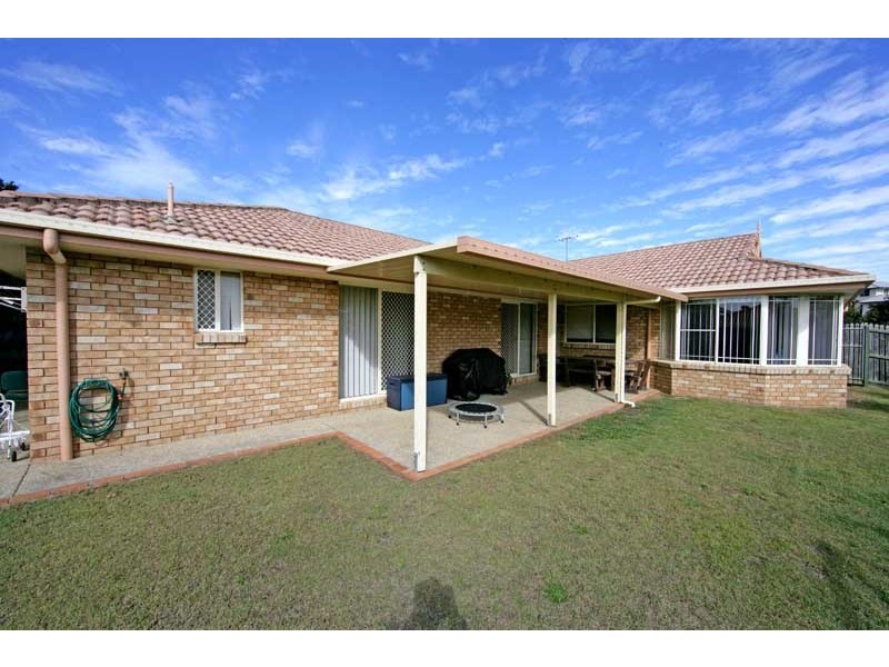 Eatons Hill QLD 4037