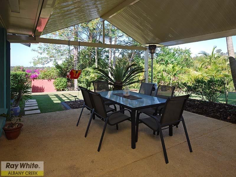 7 Atoll Crescent, Eatons Hill QLD 4037