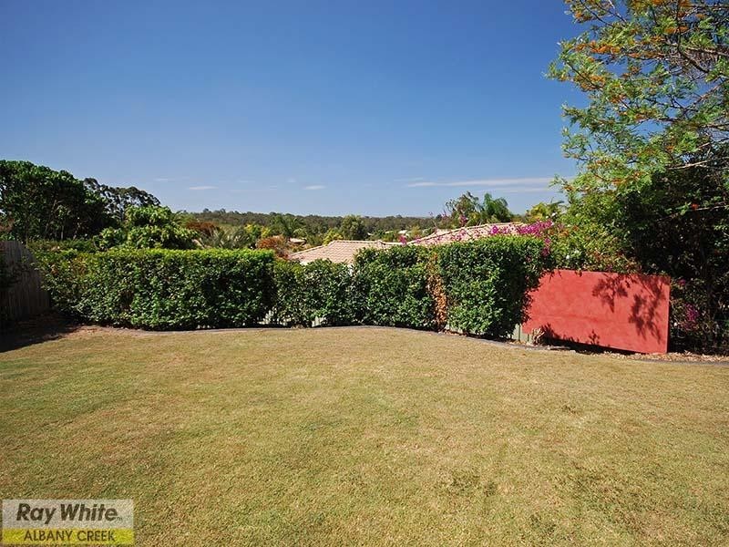 7 Atoll Crescent, Eatons Hill QLD 4037