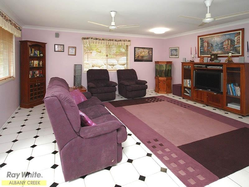 14 Hero Street, Eatons Hill QLD 4037