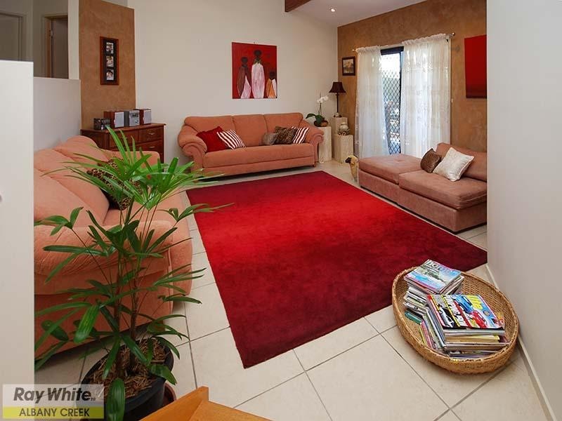 10 Pheasant Court, Cashmere QLD 4500