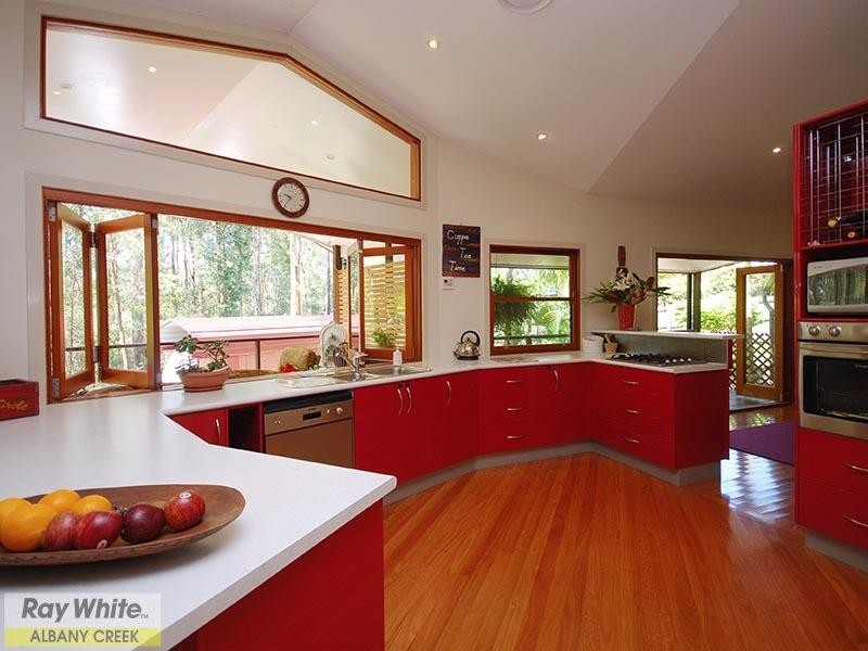 10 Pheasant Court, Cashmere QLD 4500