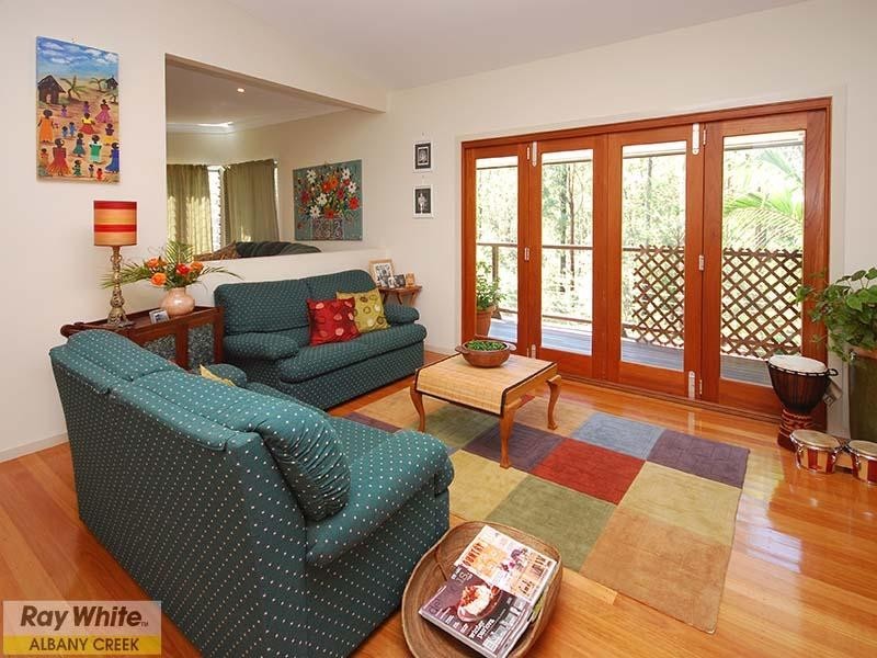 10 Pheasant Court, Cashmere QLD 4500