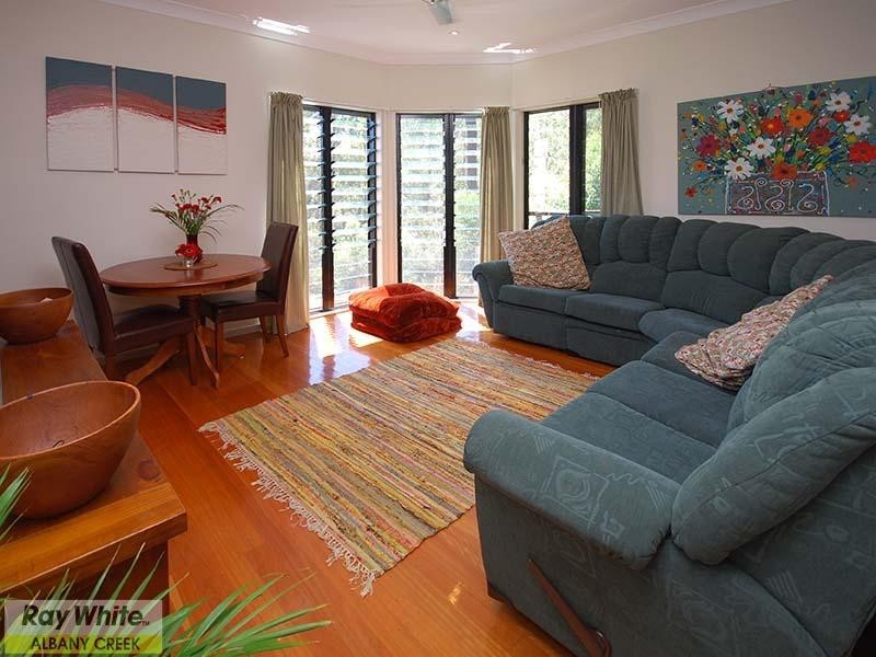 10 Pheasant Court, Cashmere QLD 4500