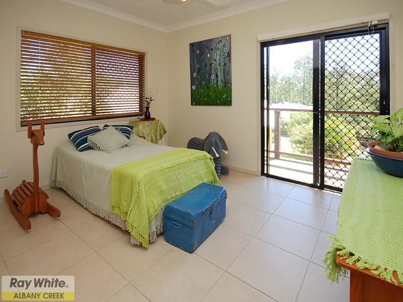 10 Pheasant Court, Cashmere QLD 4500