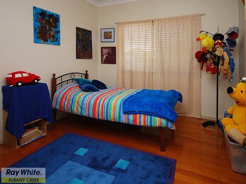 10 Pheasant Court, Cashmere QLD 4500