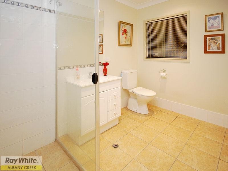 10 Pheasant Court, Cashmere QLD 4500