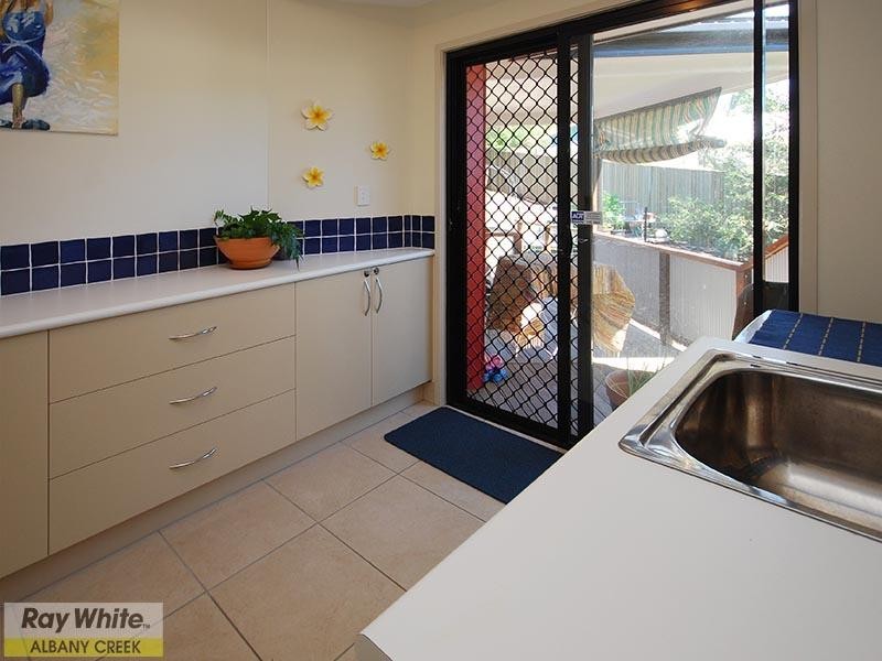 10 Pheasant Court, Cashmere QLD 4500