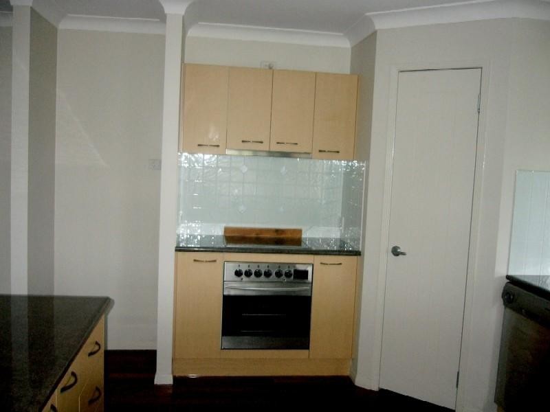 Eatons Hill QLD 4037