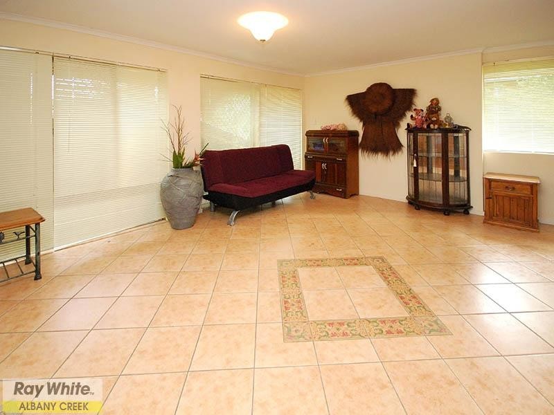 10 Oedipus Court, Eatons Hill QLD 4037