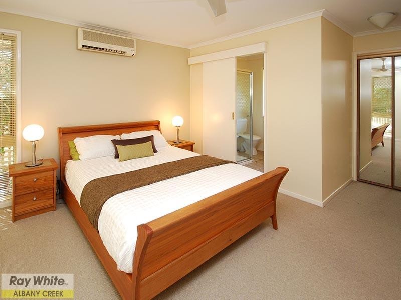 10 Oedipus Court, Eatons Hill QLD 4037