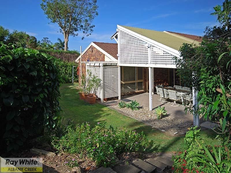 10 Oedipus Court, Eatons Hill QLD 4037
