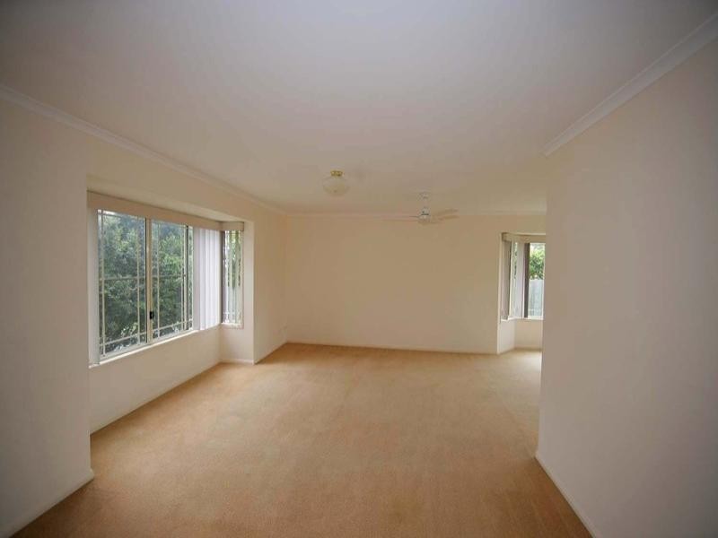 7 Candella Court, Eatons Hill QLD 4037