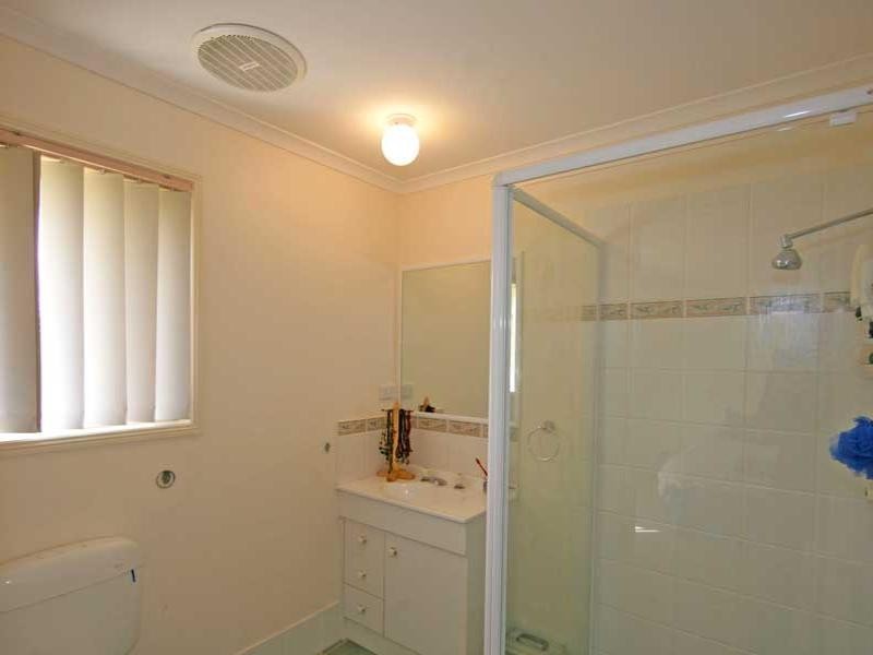 7 Candella Court, Eatons Hill QLD 4037