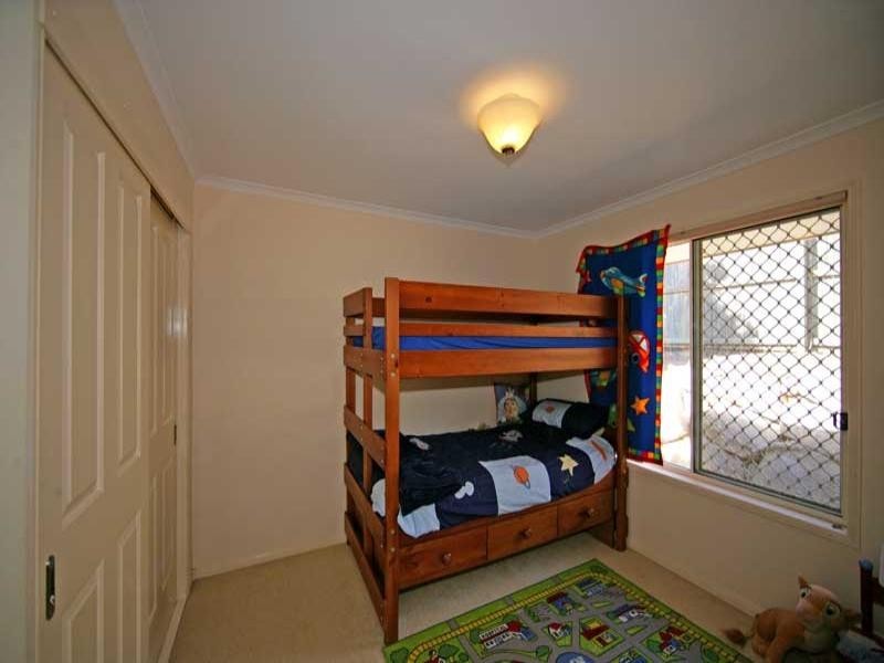 7 Candella Court, Eatons Hill QLD 4037