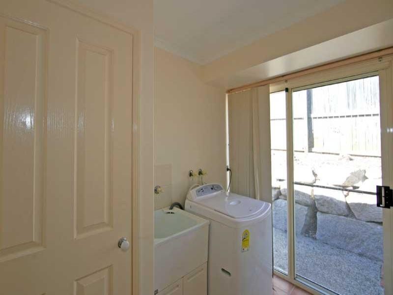 7 Candella Court, Eatons Hill QLD 4037