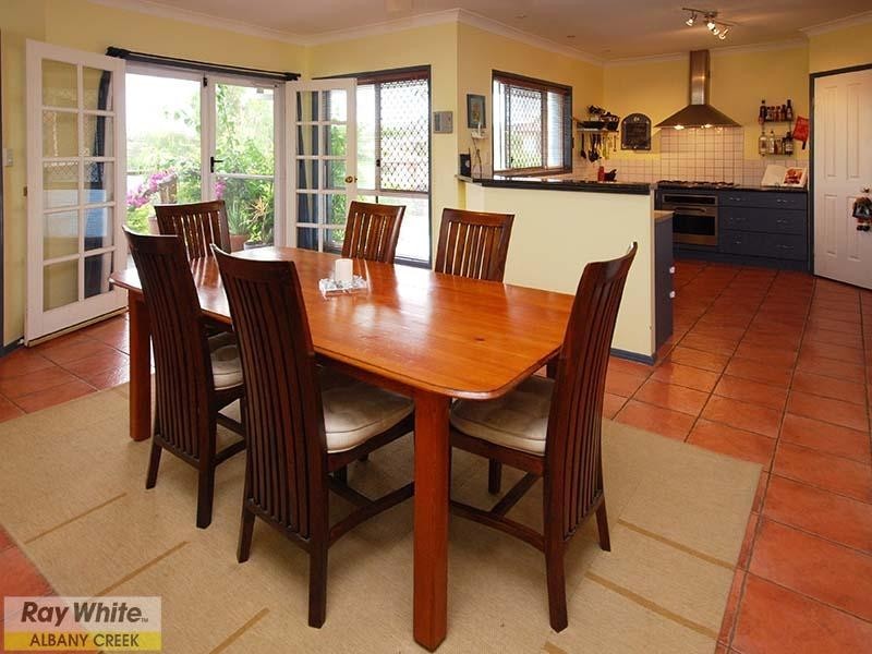 9 Snow wood Drive, Eatons Hill QLD 4037