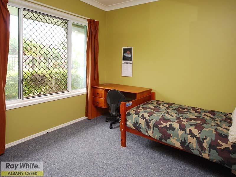 9 Snow wood Drive, Eatons Hill QLD 4037