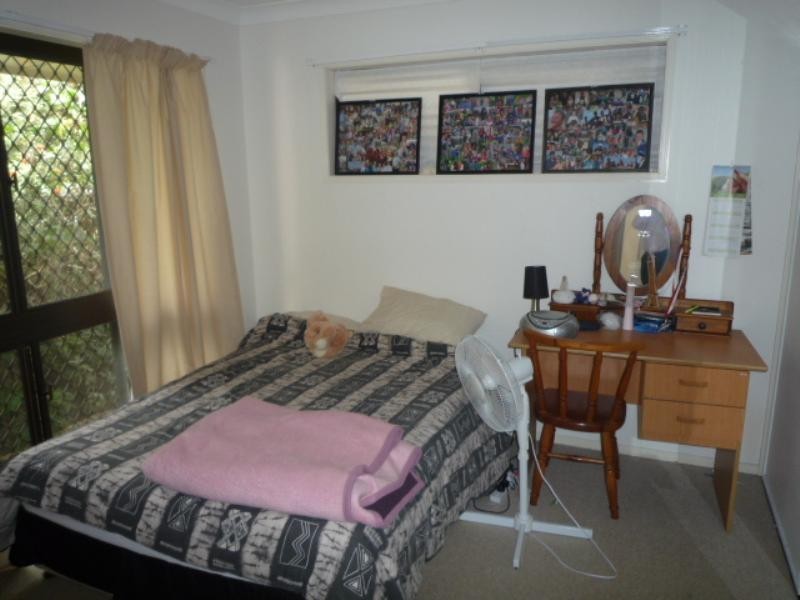 8 Kingfisher Street, Albany Creek QLD 4035