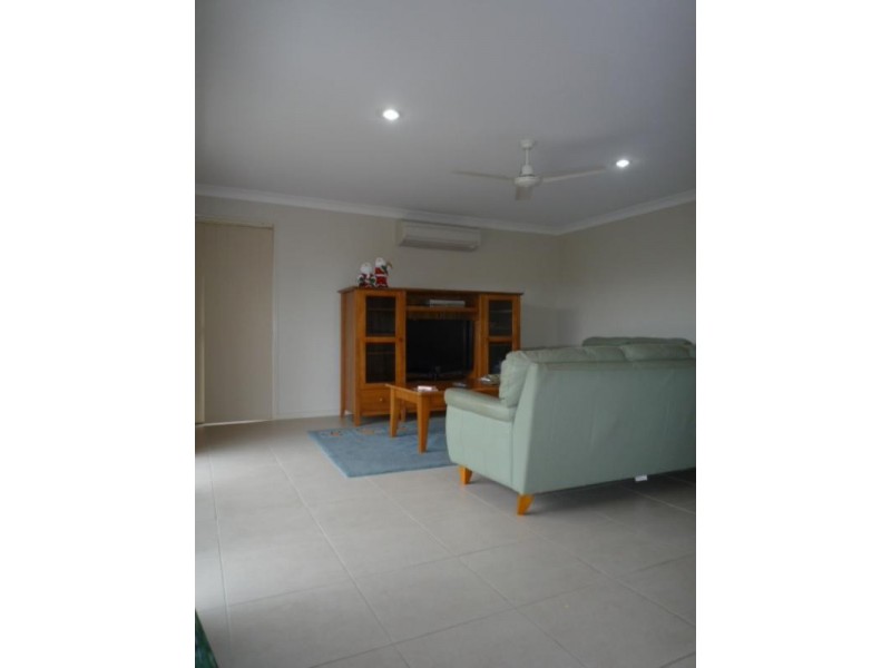 Eatons Hill QLD 4037