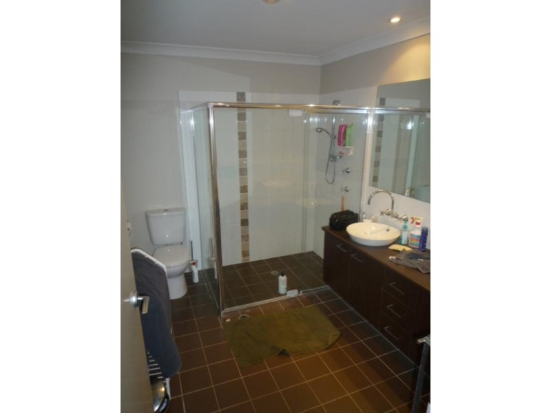 Eatons Hill QLD 4037