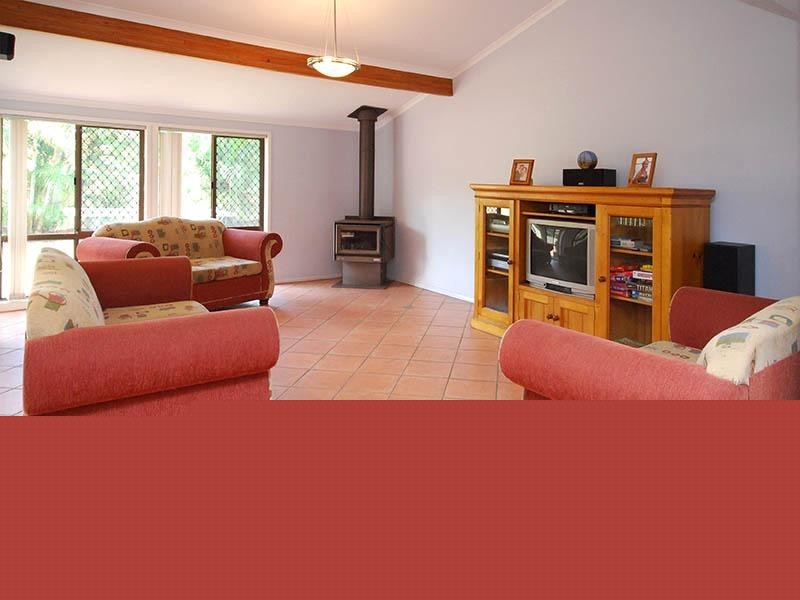 36 Edwards Drive, Albany Creek QLD 4035