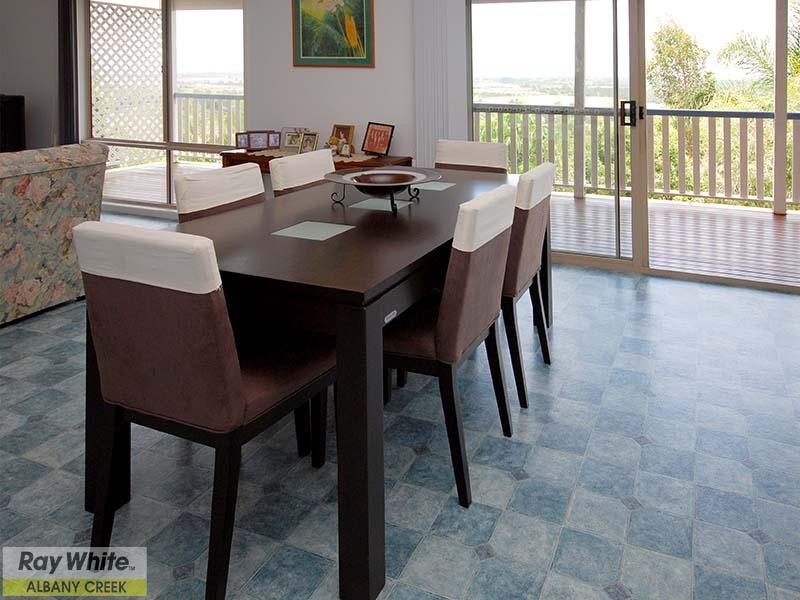 60 Minerva Court, Eatons Hill QLD 4037