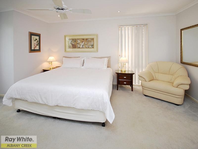 60 Minerva Court, Eatons Hill QLD 4037