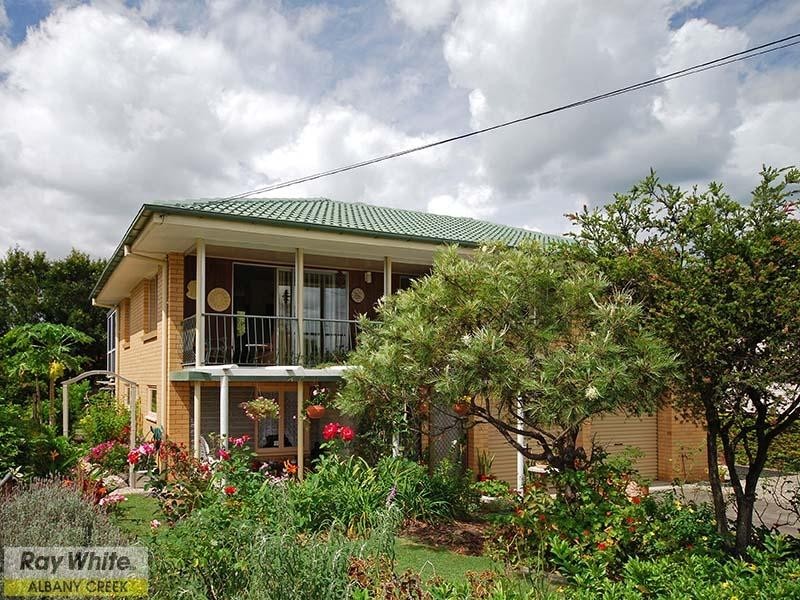 9 Dolcoath Street, Albany Creek QLD 4035