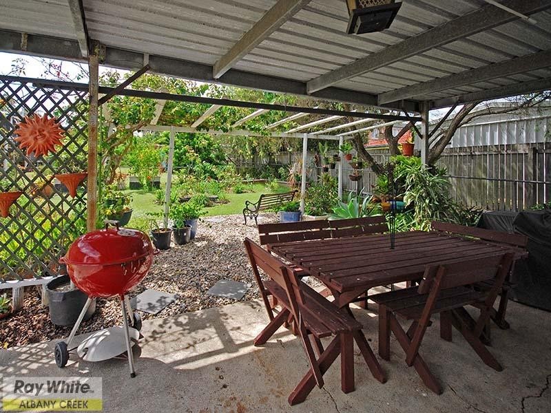 9 Dolcoath Street, Albany Creek QLD 4035
