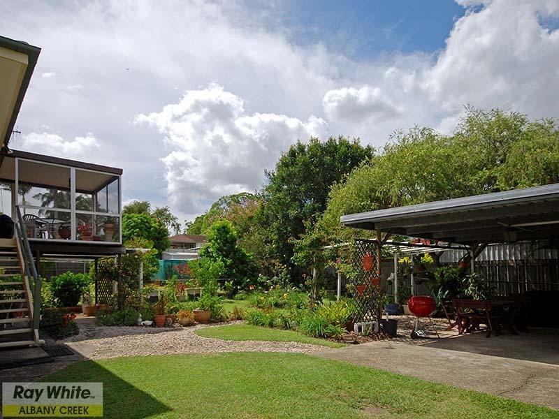 9 Dolcoath Street, Albany Creek QLD 4035