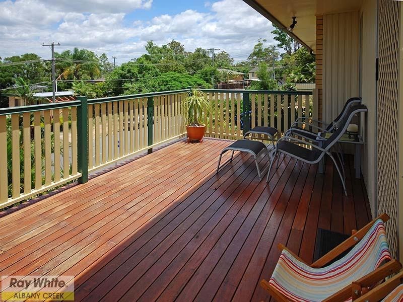 5 Tarnook Drive, Ferny Hills QLD 4055