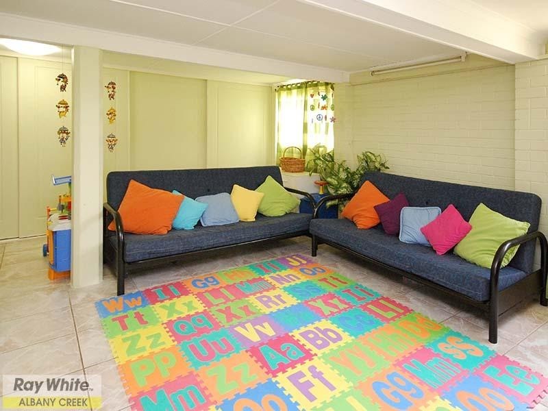 5 Tarnook Drive, Ferny Hills QLD 4055