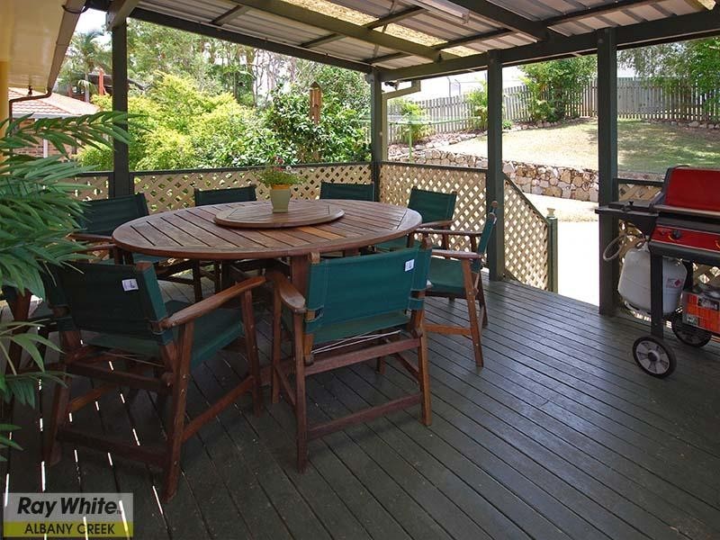 5 Tarnook Drive, Ferny Hills QLD 4055