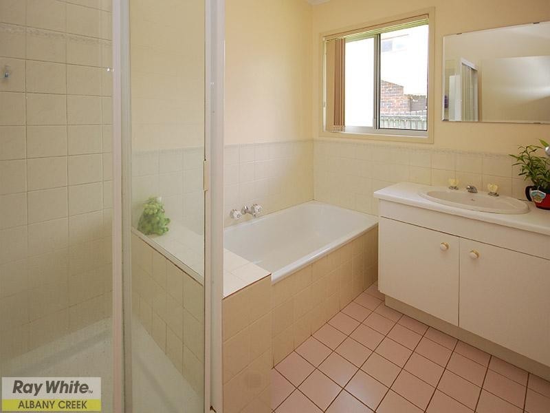 11 James Cash Court, Albany Creek QLD 4035