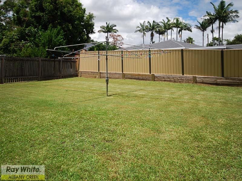 11 James Cash Court, Albany Creek QLD 4035