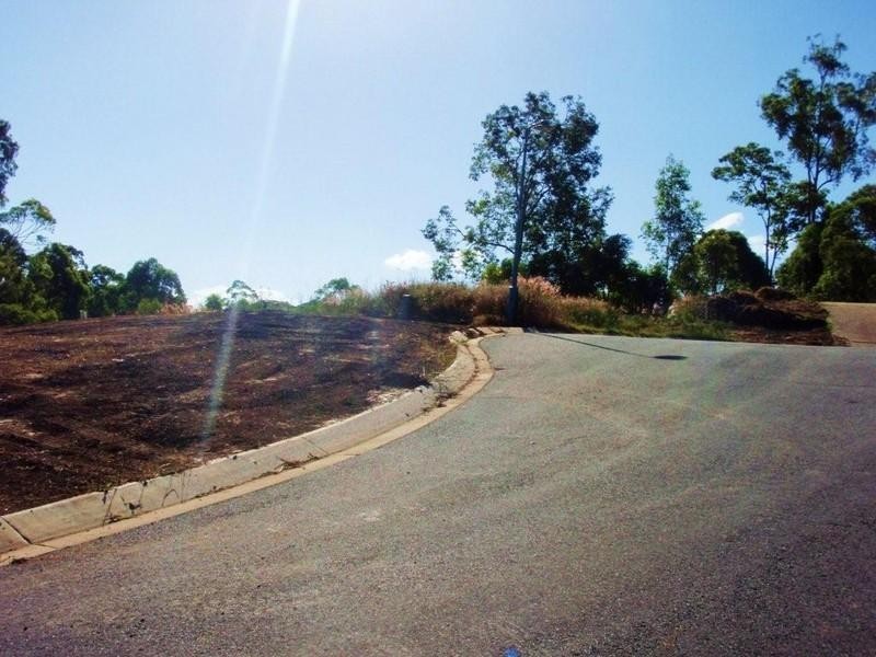 3 Amorosa Court, Eatons Hill QLD 4037