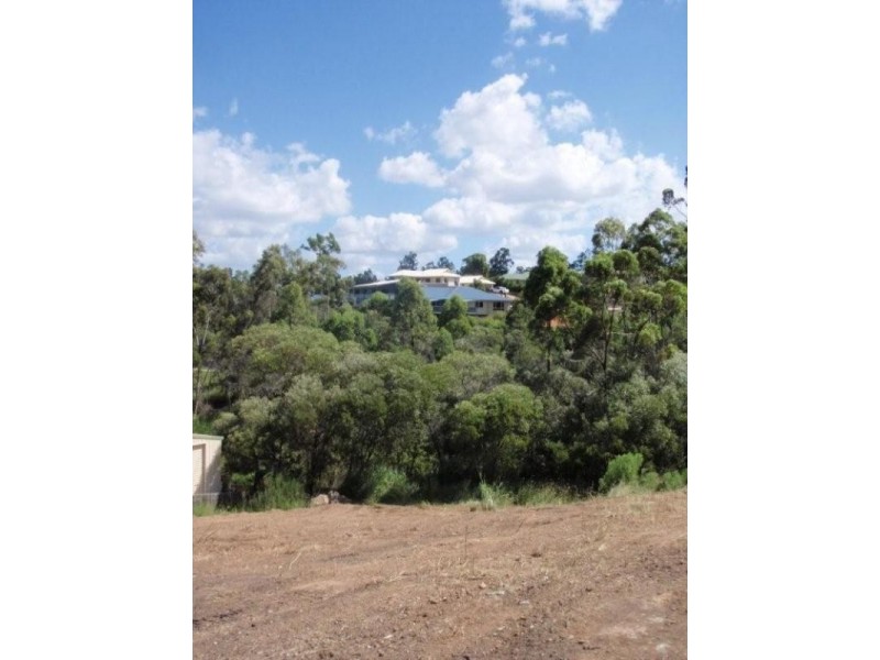 3 Amorosa Court, Eatons Hill QLD 4037