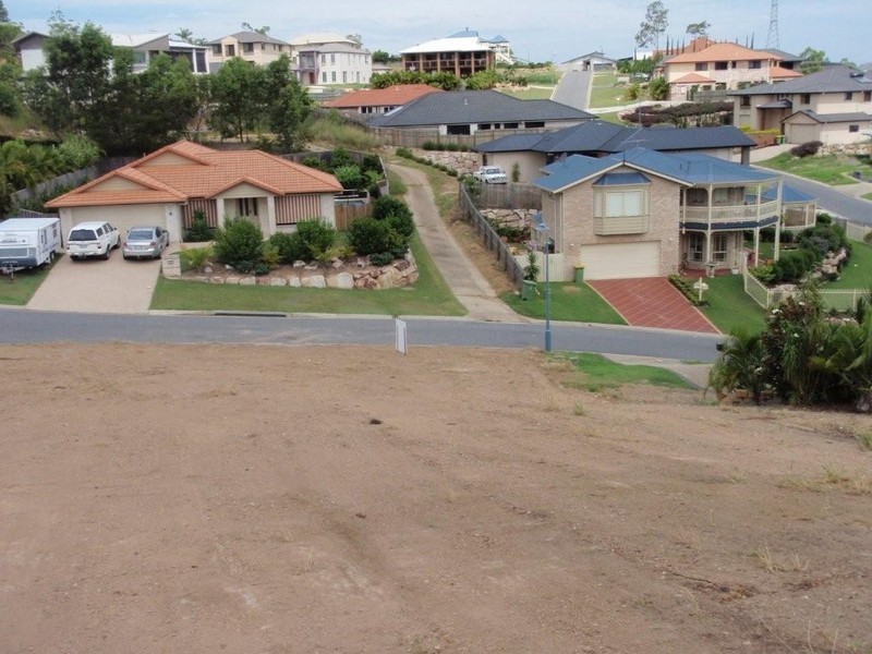 31 Brigadoon Crescent, Eatons Hill QLD 4037