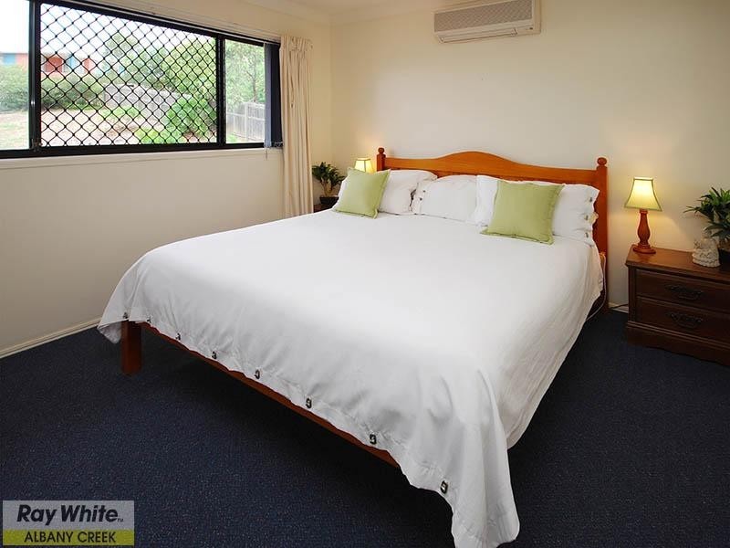 16 Snow wood Drive, Eatons Hill QLD 4037